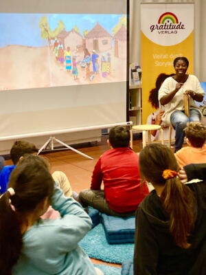 Bild aus der Werkstatt Odo mit Dayan Kodua